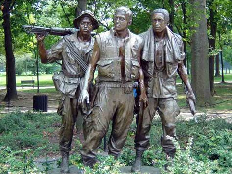 The Story Behind the National Mall's "Three Soldiers" | UnidosUS