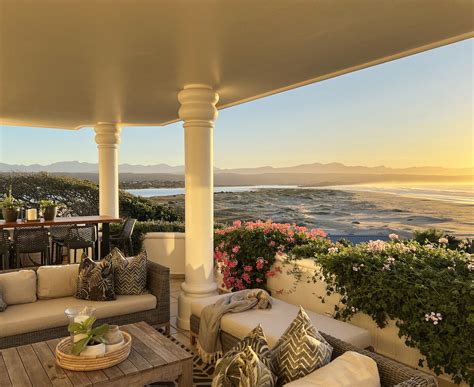 Hill Street, Lookout Beach, Plett - Cape Concierge