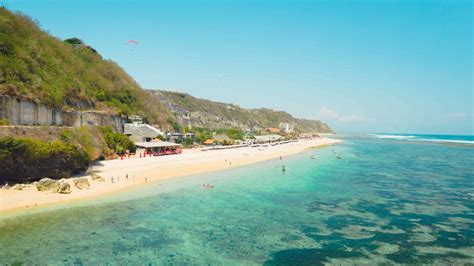 10 BEST ULUWATU BEACHES IN BALI - The Complete Guide | Bali sunset ...