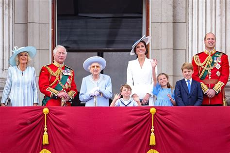 William, Kate's son Prince Louis steals show at Platinum Jubilee