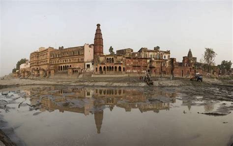 Vrindavan Mathura, Temples, History, Guide & Things to do