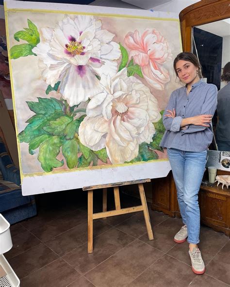 Massive Watercolor Paintings Capture Beautiful Flowers