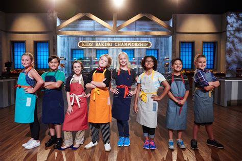 DUFF GOLDMAN AND VALERIE BERTINELLI SWEETEN NEW KID COMPETITION SERIES ...