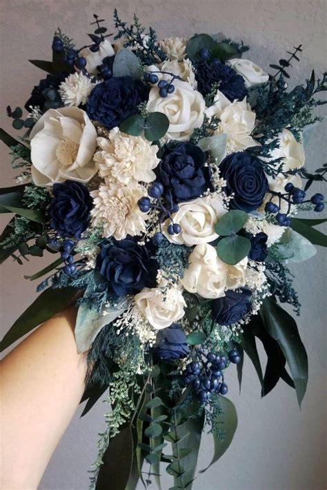 20 Gorgeous Wedding Bouquets Ideas for Winter Seasonal Options to Fill ...