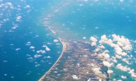 The Floating Rocks Of Rameshwaram - Swadesi