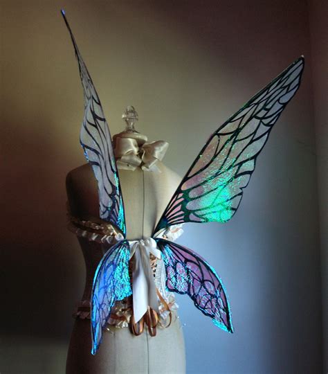 As 25 melhores ideias de Fairy wings costume no Pinterest | Asas de ...