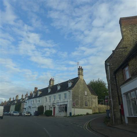 Witney Town, Oxfordshire - See Around Britain