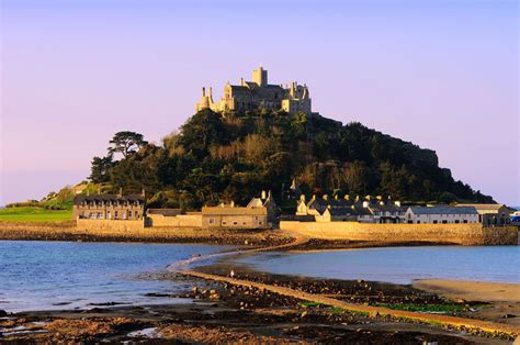 Mount polbearne cornwall | St michael's mount, South west coast path ...