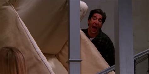 Mathematician Reveals Solution To Ross Geller's Iconic 'PIVOT!' Sofa ...