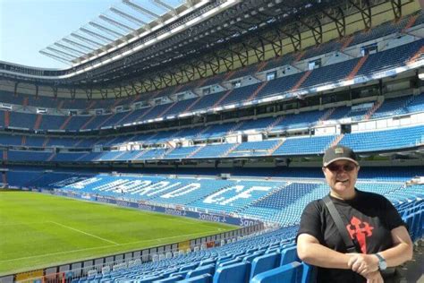 Real Madrid FC Stadium Tour | Learn your football history first hand!