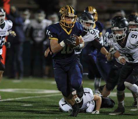 Kirtland football: Hornets shut down Otsego in second half, advance to ...