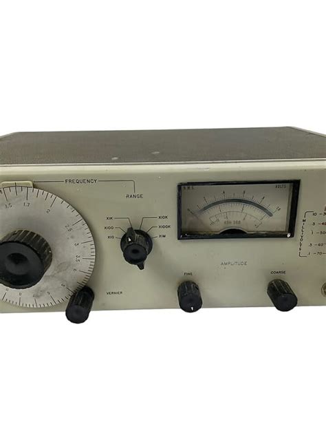 HP Hewlett Packard Model 651B Vintage Benchtop Test | Reverb