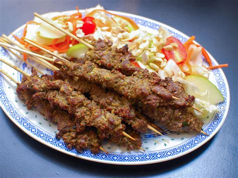 Cambodian Grilled Lemongrass Beef Skewers Recipe | Recipe | Beef ...