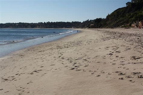 Escondido Beach in Malibu, CA - California Beaches