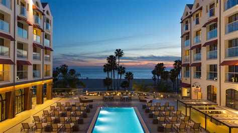 Loews Santa Monica Beach Hotel - Hotel Review | Condé Nast Traveler