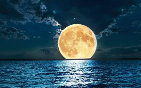 Download Beautiful Full Moon Calm Ocean Wallpaper | Wallpapers.com