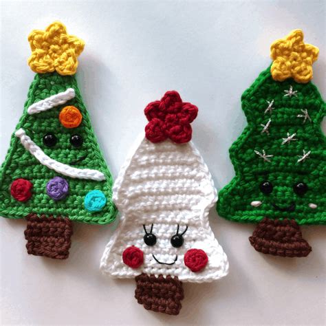 Free Crochet Patterns - Christmas Tree Appliqués - Natalina Craft