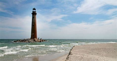 The history and mystery of Alabama’s Sand Island Light - al.com