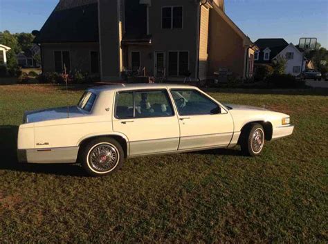 1990 Cadillac DeVille Sedan White FWD Automatic for sale: photos ...