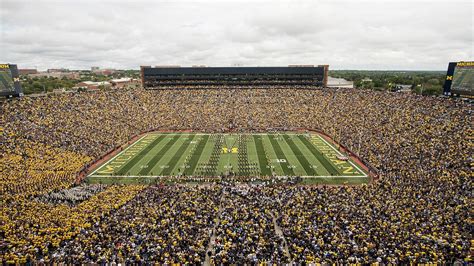 Is the Michigan Stadium the biggest in college football? Exploring Ann ...