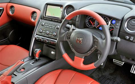 Sports Cars of the world (Of all Companies).: Nissan Gtr Interior.