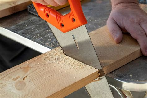 How to perfect your handsaw technique - Cottage Life