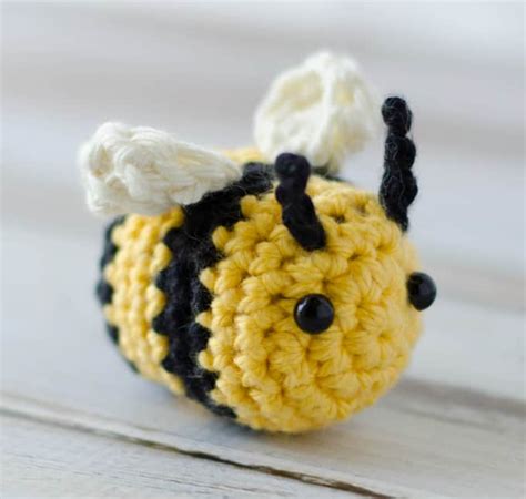 Crochet Bee - Crochet 365 Knit Too