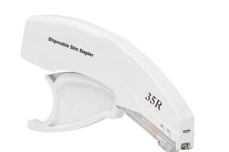 Buy SKIN STAPLER Online at best price