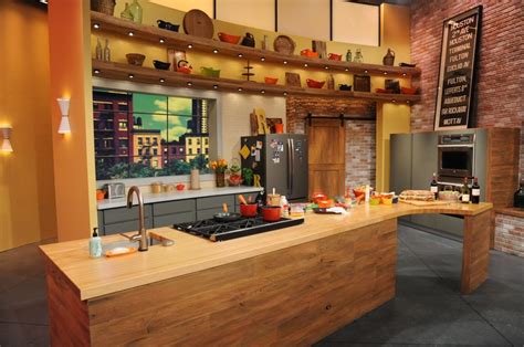 The RACHAEL RAY SHOW has a new home for season seven, and GE is ...