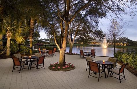 Inn at Pelican Bay (Naples, FL) - Resort Reviews - ResortsandLodges.com