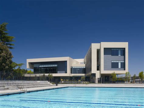 Gallery of Bellarmine College Preparatory / Steinberg Architects - 7