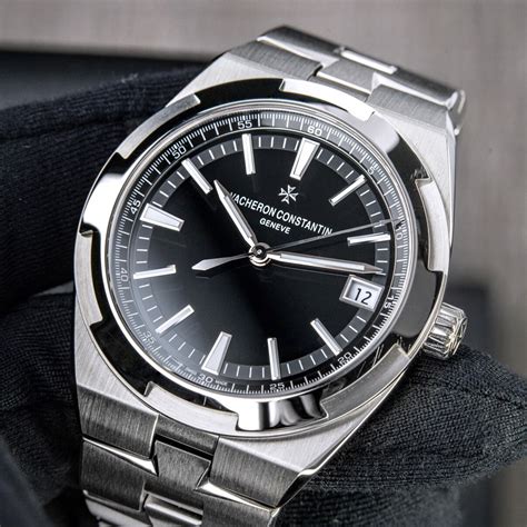 Vacheron Constantin Overseas Self-Winding Black Dial Steel 4500V 41mm