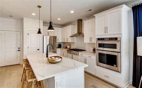 Benefits of Building a New Home: Creating Your Dream Kitchen