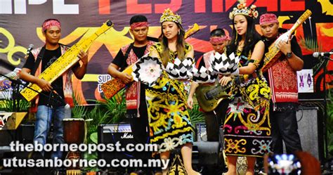 Sape players showcase skills in inaugural fest Borneo Youth Sape Festival