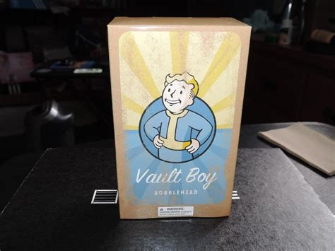 Fallout 4 Vault Boy Bobble Head Lootcrate/November | #1790471064