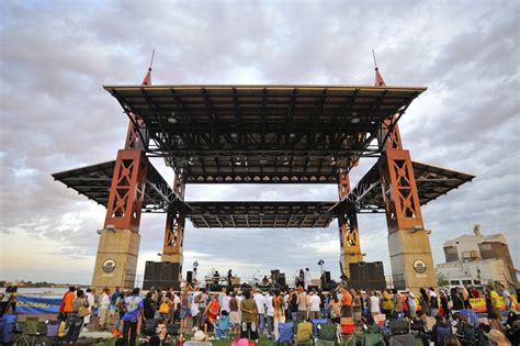 Bayfront Festival Park | Concerts & Festivals in Canal Park