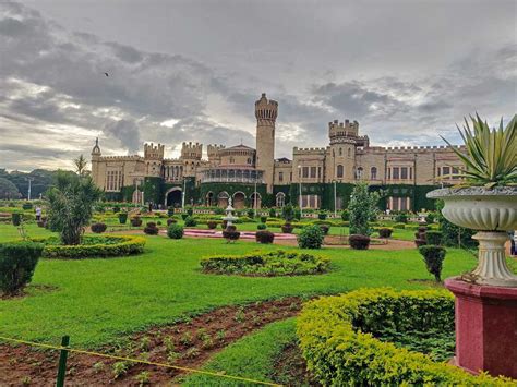 Bangalore Palace | Timings, Entry Fee, Images & History @Holidify