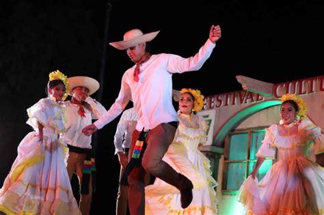 ¡La tradición está de regreso! Luce cultura de Sinaloa de Leyva ¡Cobaes ...