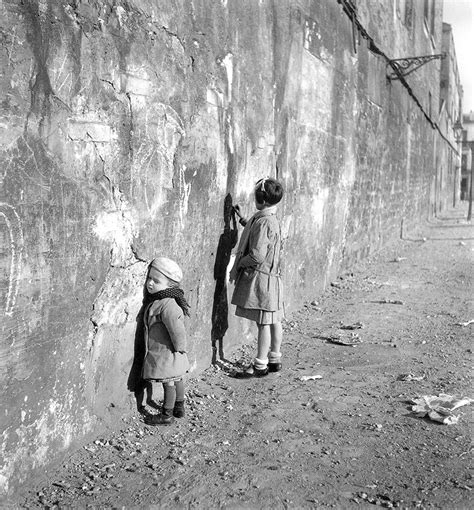 Robert Doisneau: Life beyond the world famous kiss | Amateur Photographer