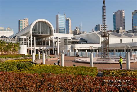 Photo: Kowloon Park. Kowloon, Hong Kong, China.