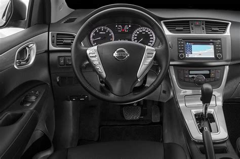 Nissan Sentra 2015: tabela de preços e especificações