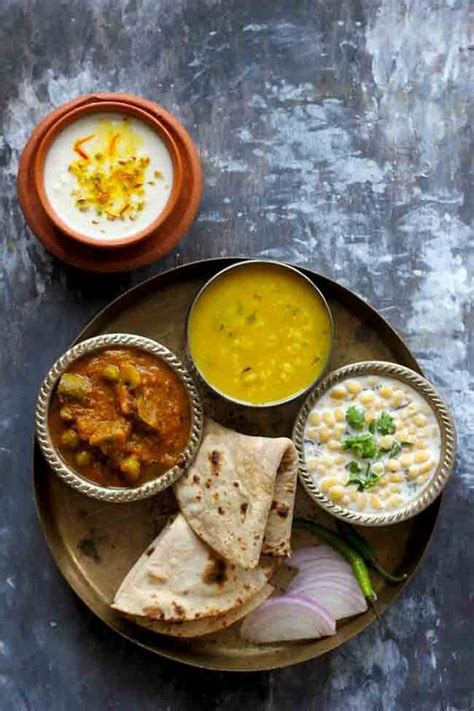 Indian Dal Roti Sabji, Fresh Home Food | ID: 22194899888