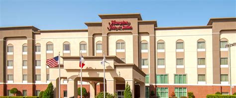 Hampton Inn and Suites Waxahachie, TX Hotel