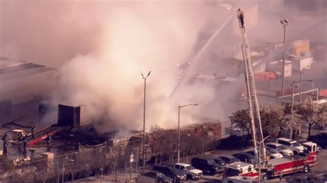 Firefighters Battle 2-Alarm Fire at Tesla Factory in Fremont – NBC Bay Area