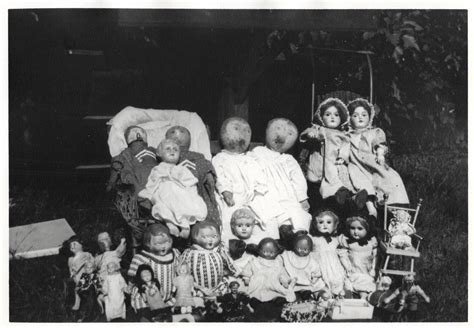 Nightmare dolls. : r/oldphotos