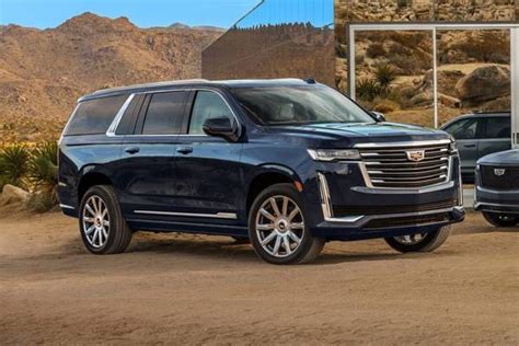 Used 2022 Cadillac Escalade ESV Consumer Reviews - 4 Car Reviews | Edmunds