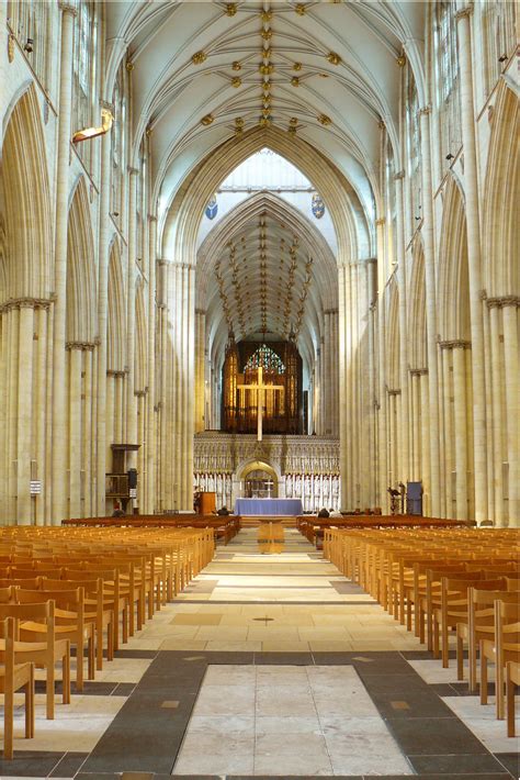 York Minster: Interior