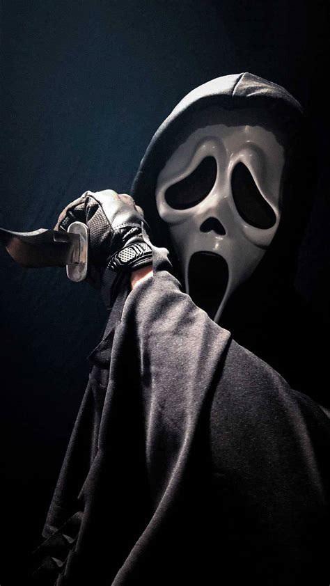 Scream 4 Mask Wallpaper