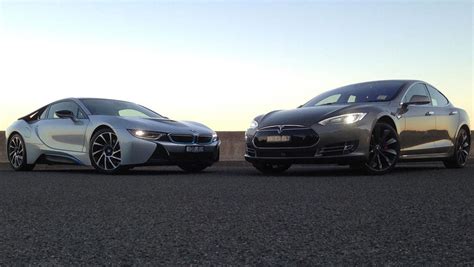 BMW i8 vs Tesla Model S 2015 review | hybrid vs electric | CarsGuide