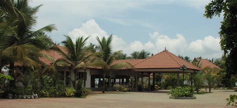 Backwater Ripples Kumarakam designed by Benny Kuriakose